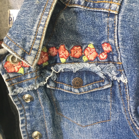 Distressed Rosey Jean Jacket Size 18M - Picture 4 of 7